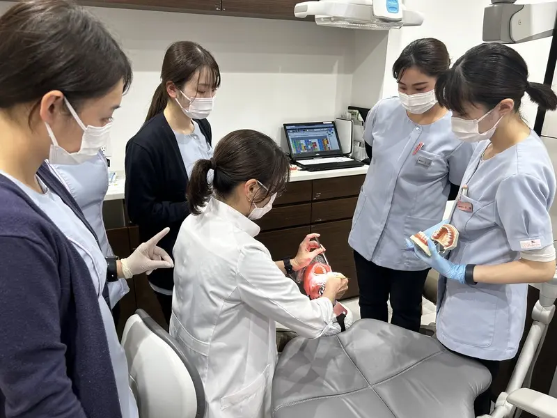 院内研修の様子16（外部講師による実技指導）